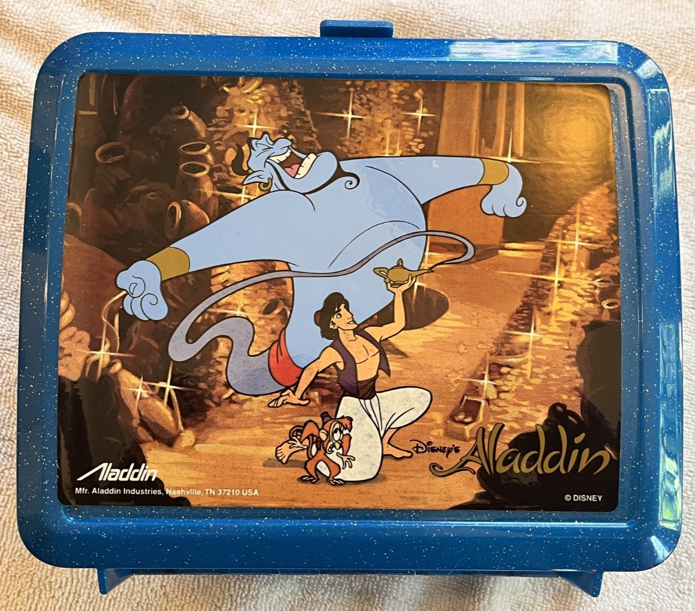 Vintage DISNEY\'S ALADDIN   Lunch Box  & Thermos