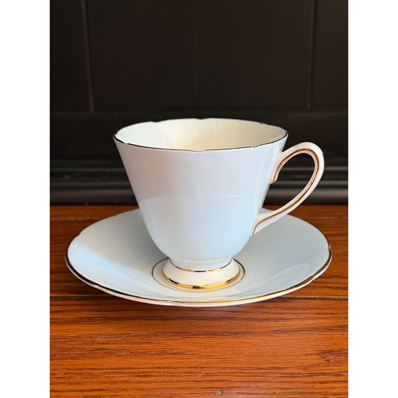 Old Royal Bone China light blue