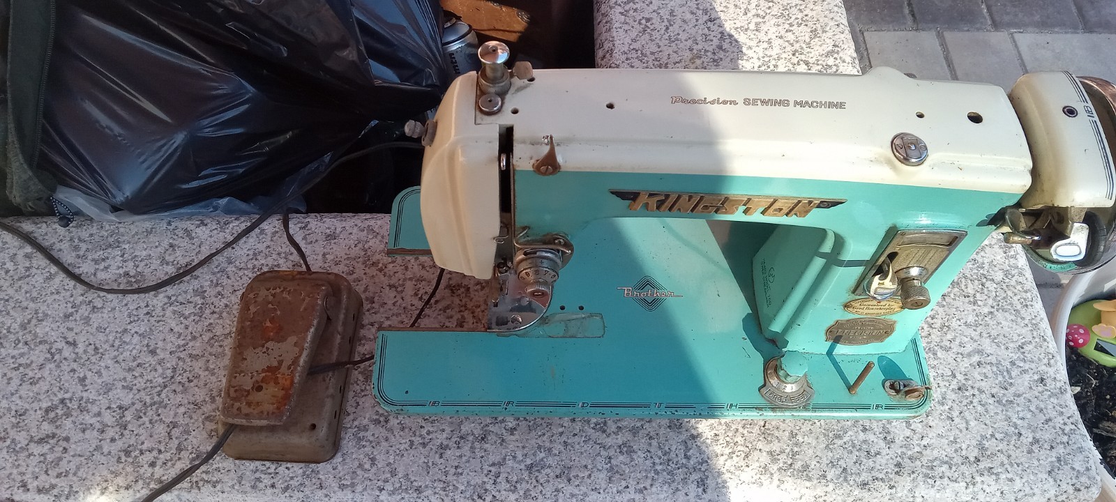 brother vintage sewing machine ha4b2 model 260 super streamliner aqua VIDEO