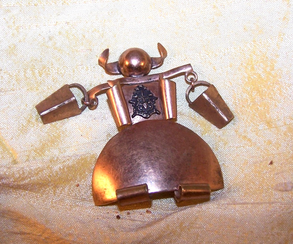 VINTAGE Phi Delta Phi legal fraternity large copper crest pin / brooch - OLD