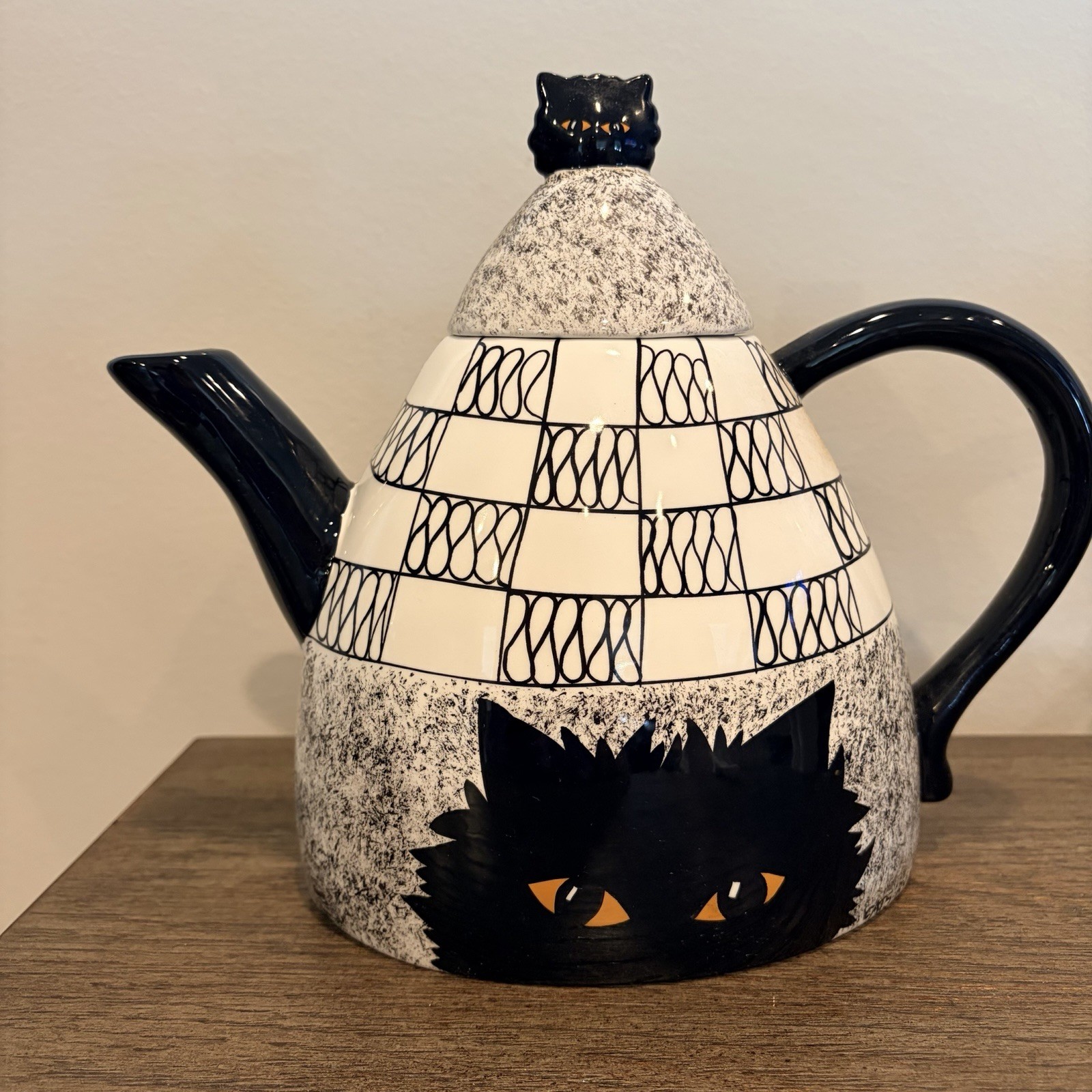 CATS BY NINA Lyman- black cat coffee teapot 9\