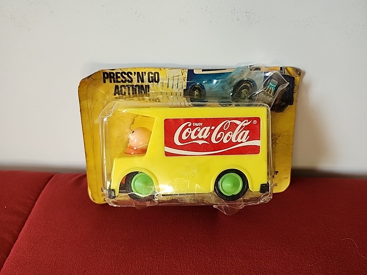 Vtg 1970\'s Coca-Cola Coke Durham’s Zip-A-Long Toy Truck  Press N Go Action NIP
