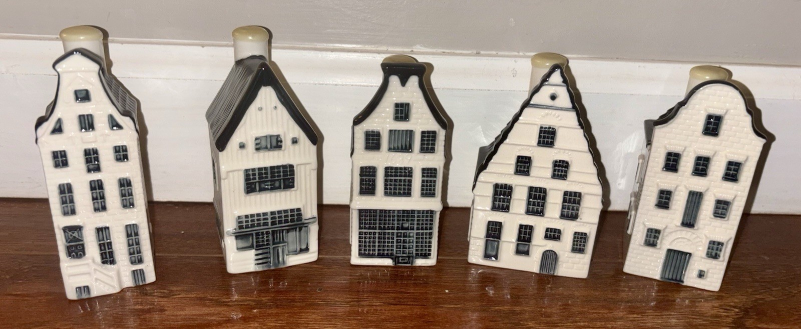 Blue Delft\'s KLM Amsterdam Holland Houses Lot Set 5 #6, 11, 35, 38 & 79 Empty