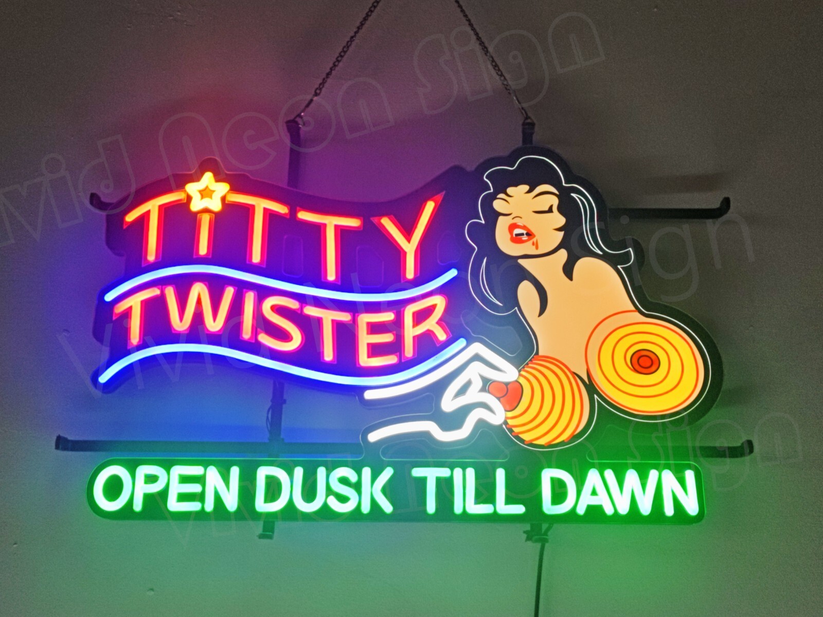 Titty Twister Open Dusk Till Dawn 24\