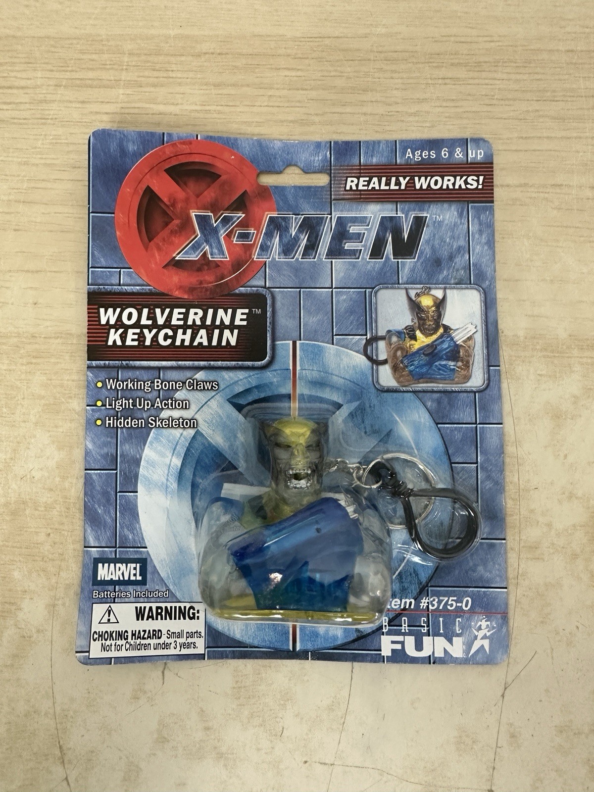 Vintage 2000 Basic Fun Marvel X-Men Wolverine Light Up Keychain w/ Working Claws