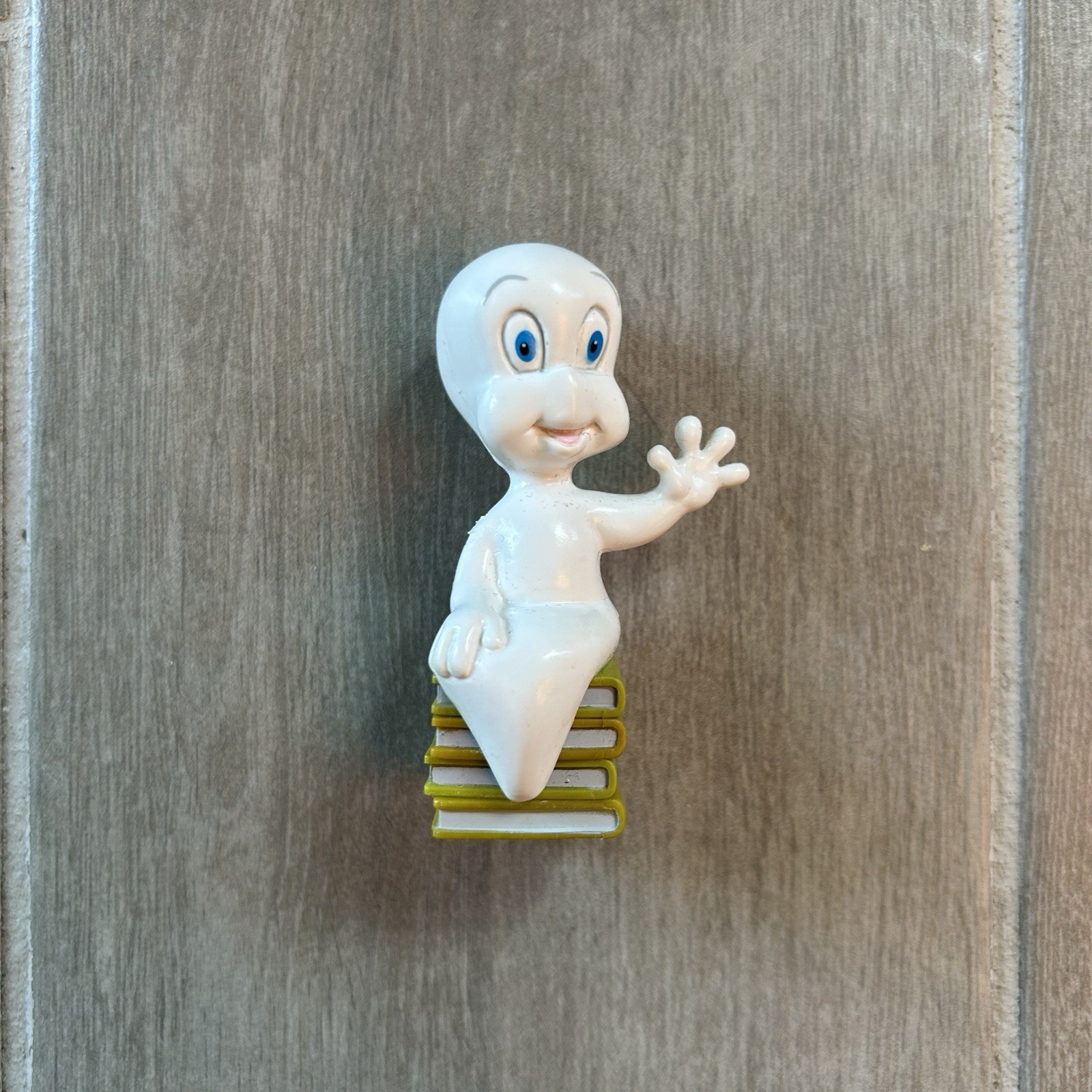 Rare Vintage 1994 Tyco Casper The Friendly Ghost Sitting On Books 3” PVC Figure