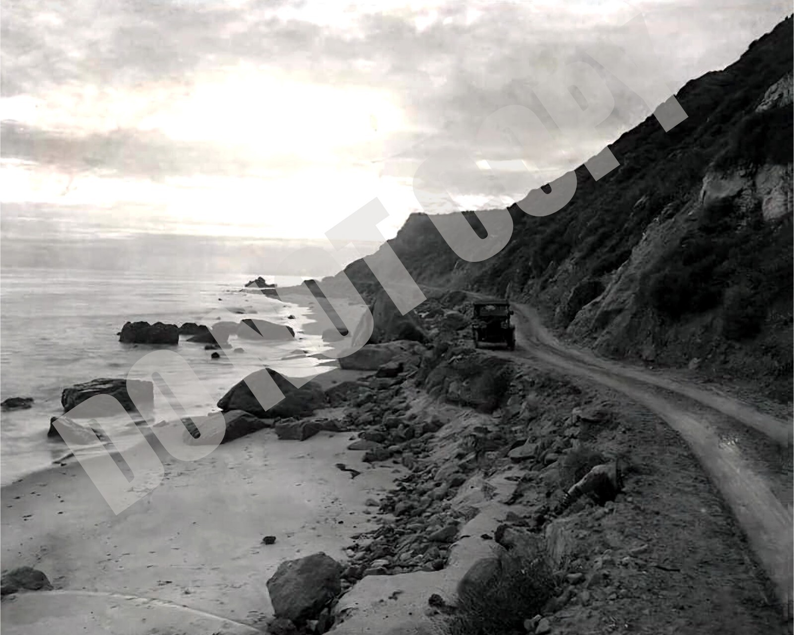 1910 Pacific Coast Highway Between Malibu & Palisades 8x10 Photo