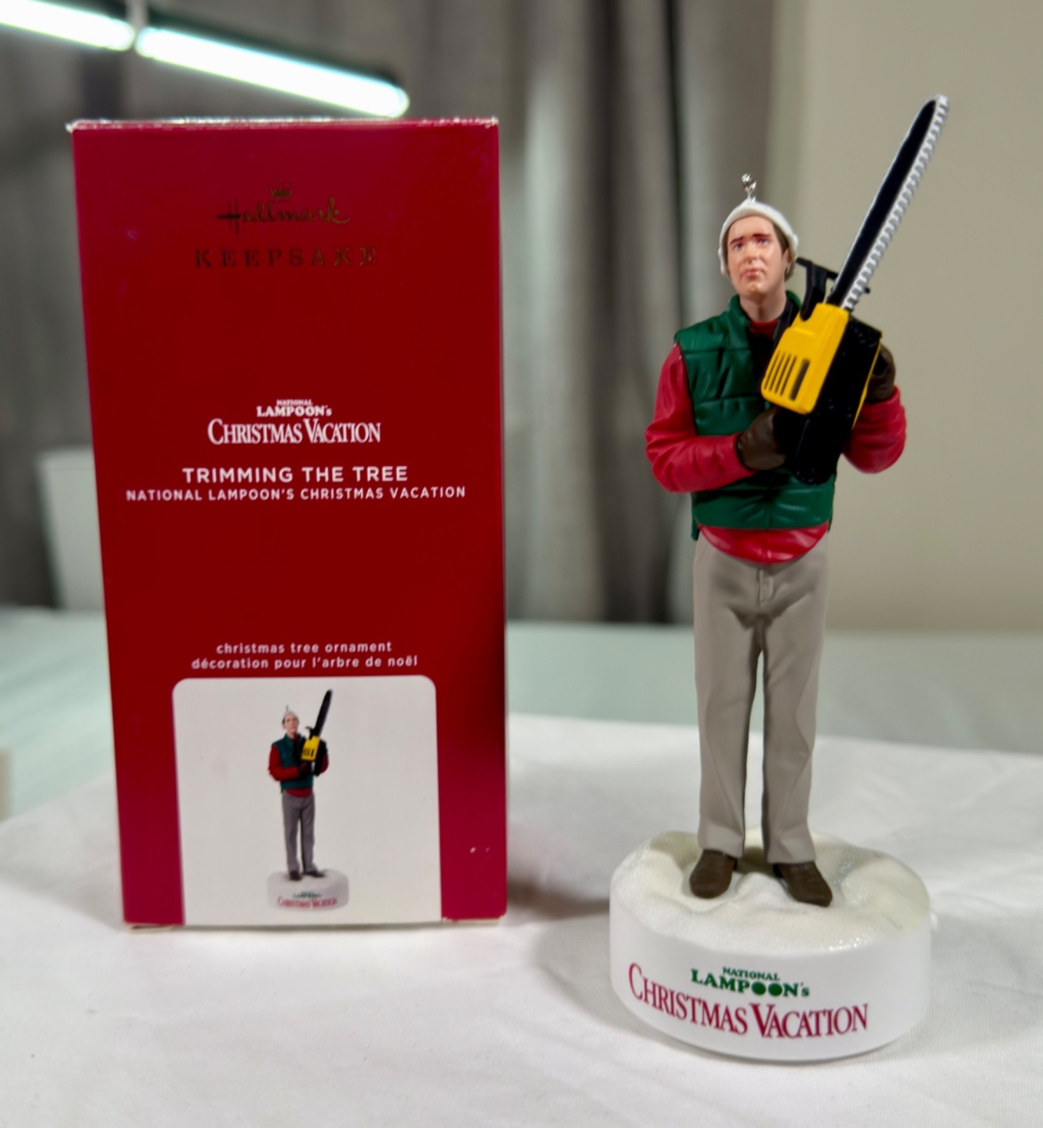 Hallmark 2020 National Lampoon’s Christmas Vacation Trimming Tree Sound QXI2384