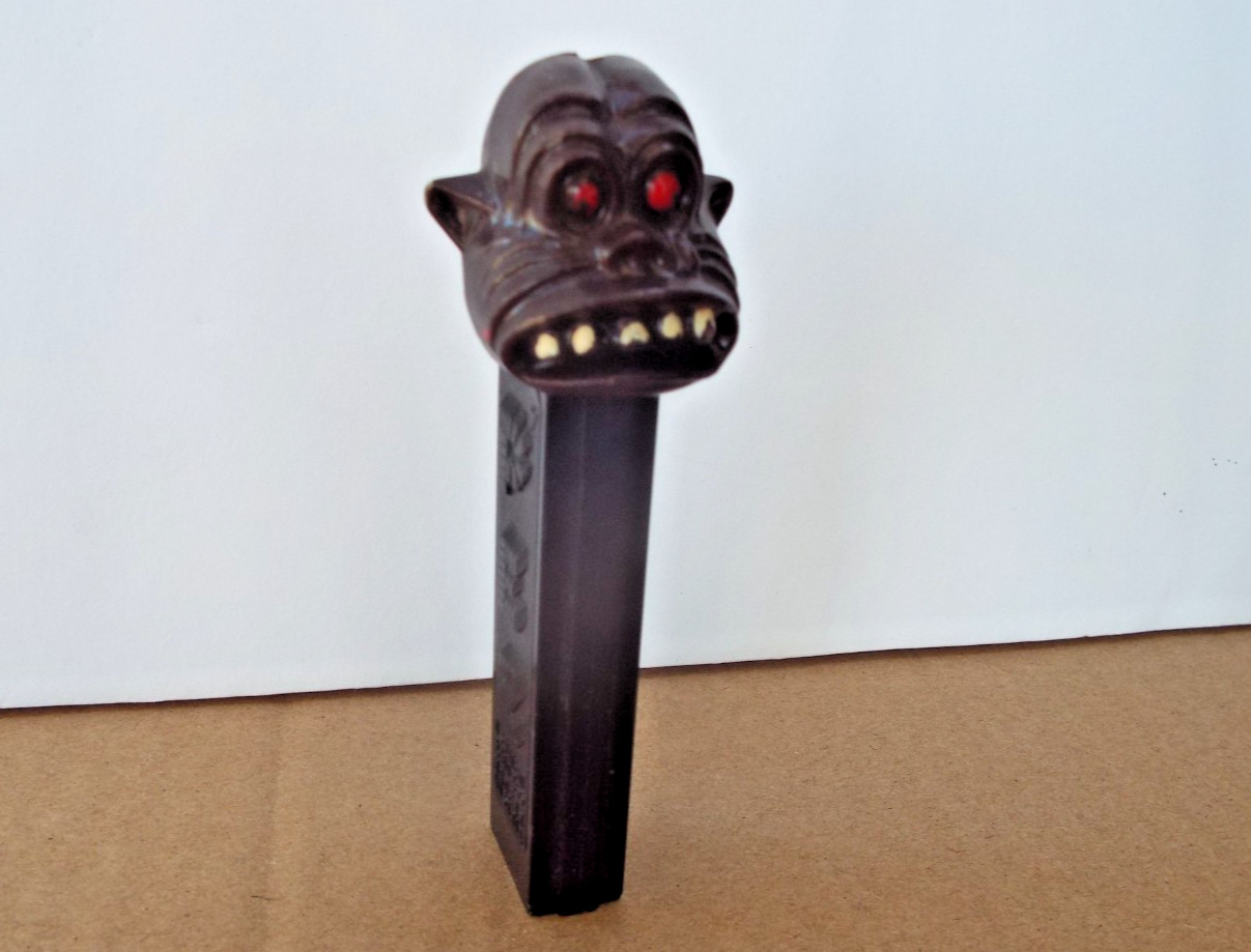 Vintage Pez Candy Dispenser Gorilla Monster No Feet Made in Austria (Parts) Vintage Pez Candy Dispenser Gorilla Monster No Feet Made in Austria (Parts)