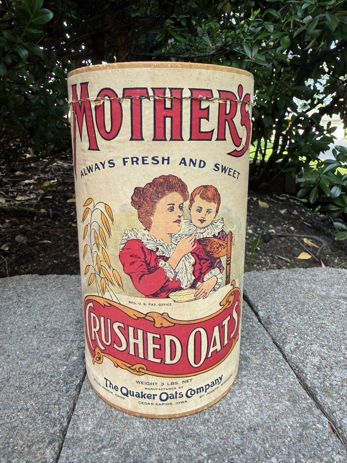 Vintage Mother's Crushed Oats Cardboard Container....Quaker Oats Co.