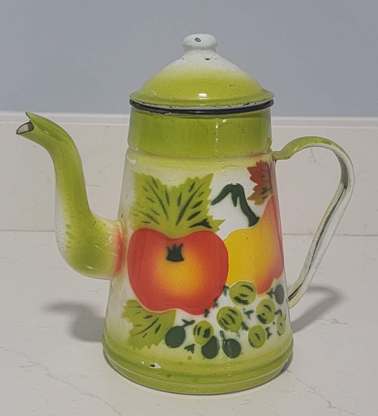Vintage Fruit Enamelware Coffee Pot Green Apple Retro MCM Kitchen Decor 8