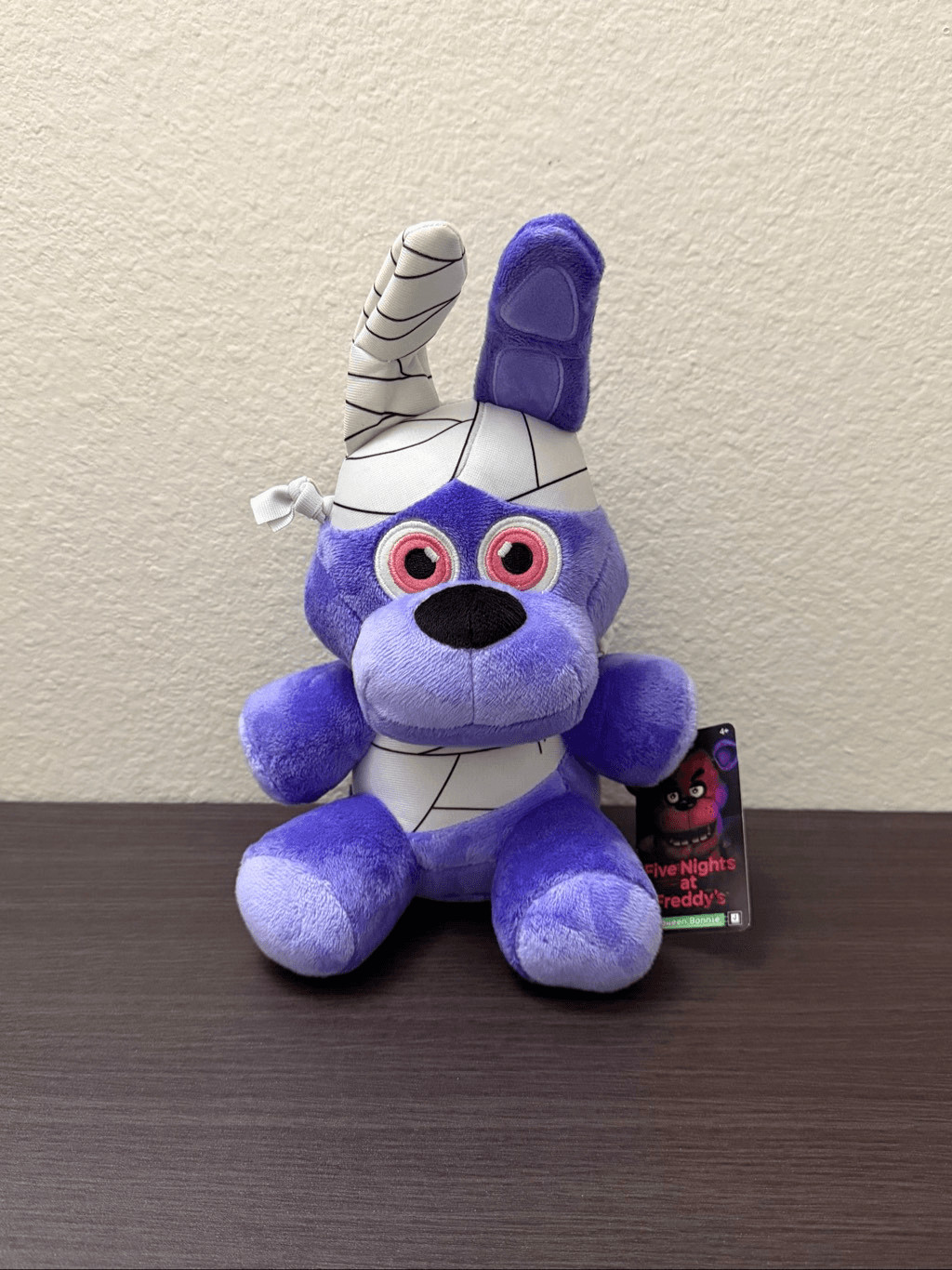 Five Nights at Freddy\'s Halloween Bonnie Mummy Plush