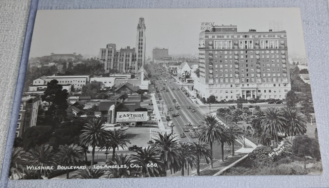1930-40s? Wilshire Boulevard Los Angeles California  RPPC Real Photo Postcard