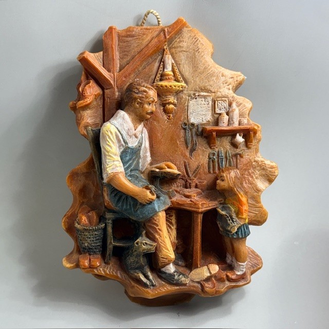 Vintage Handbemalt Wax Carved Wall Hanging Germany Antique Sculpture Shoemaker
