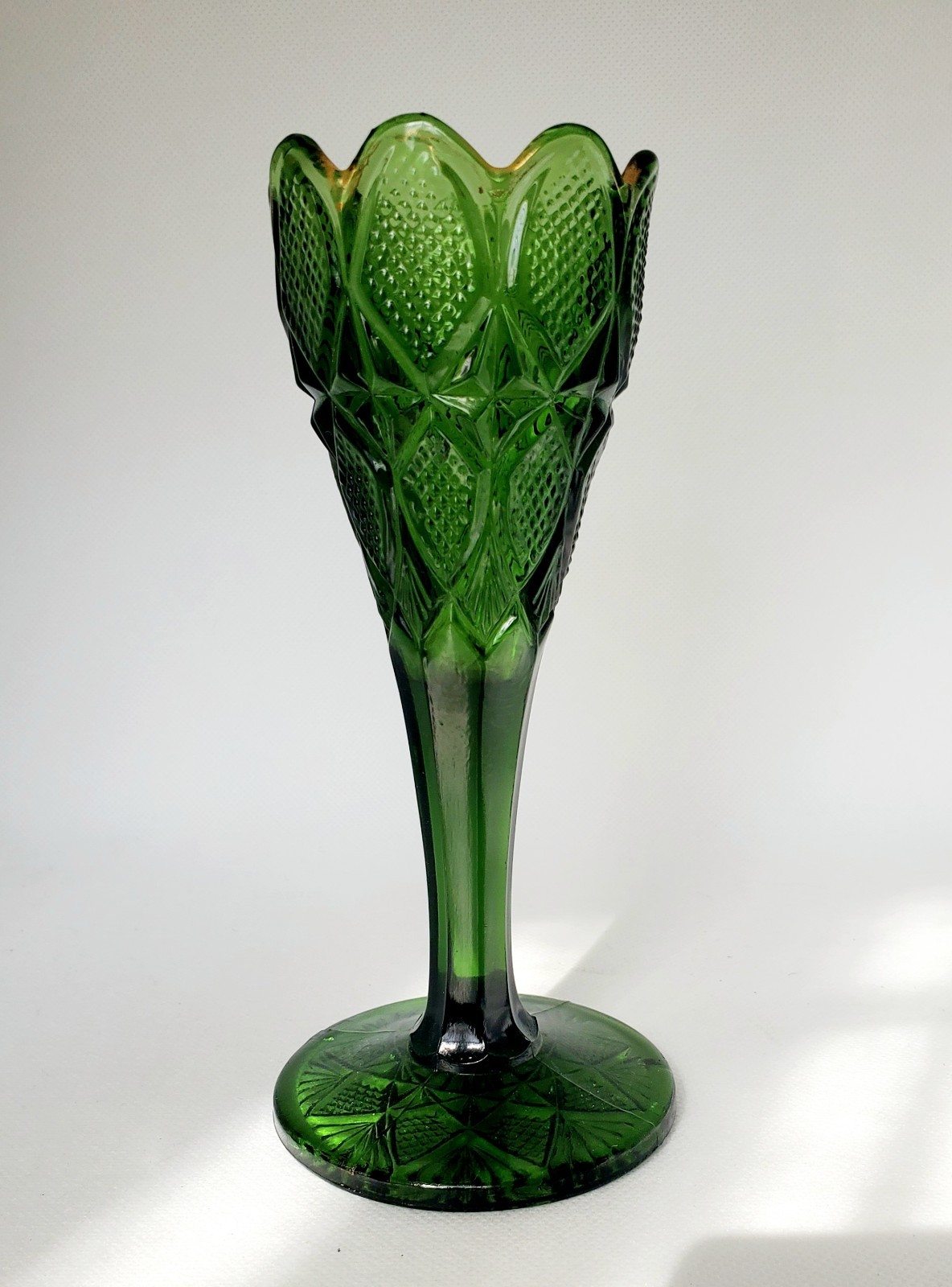 Antique EAPG Green Bud Vase US Glass Co PENNSYLVANIA Pattern 15048 Gold Trim 