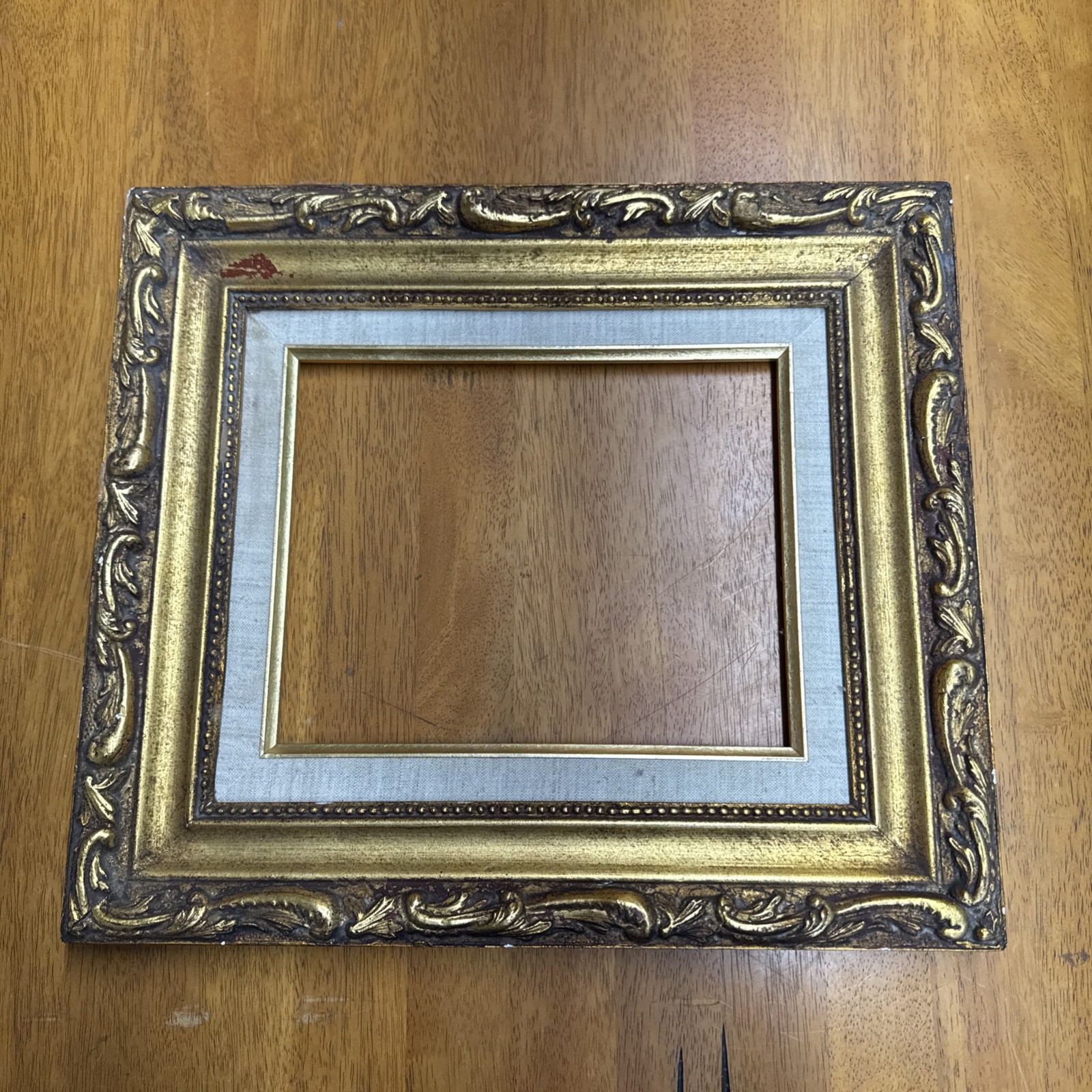 ANTIQUE FITS 8 X 10\