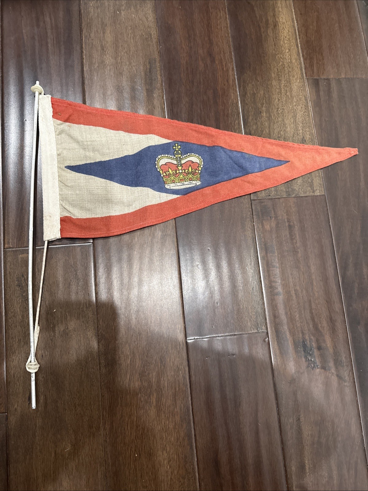 Vintage Royal Victoria Yacht Club Captain Burgee Pennant Flag SS Sea Sail Boat Vintage Royal Victoria Yacht Club Captain Burgee Pennant Flag SS Sea Sail Boat