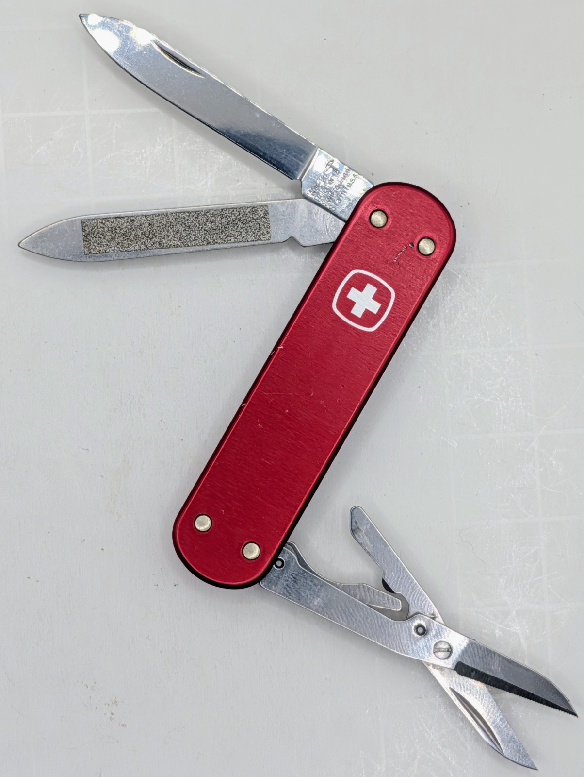 Wenger 65MM Esquire Smooth Alox \