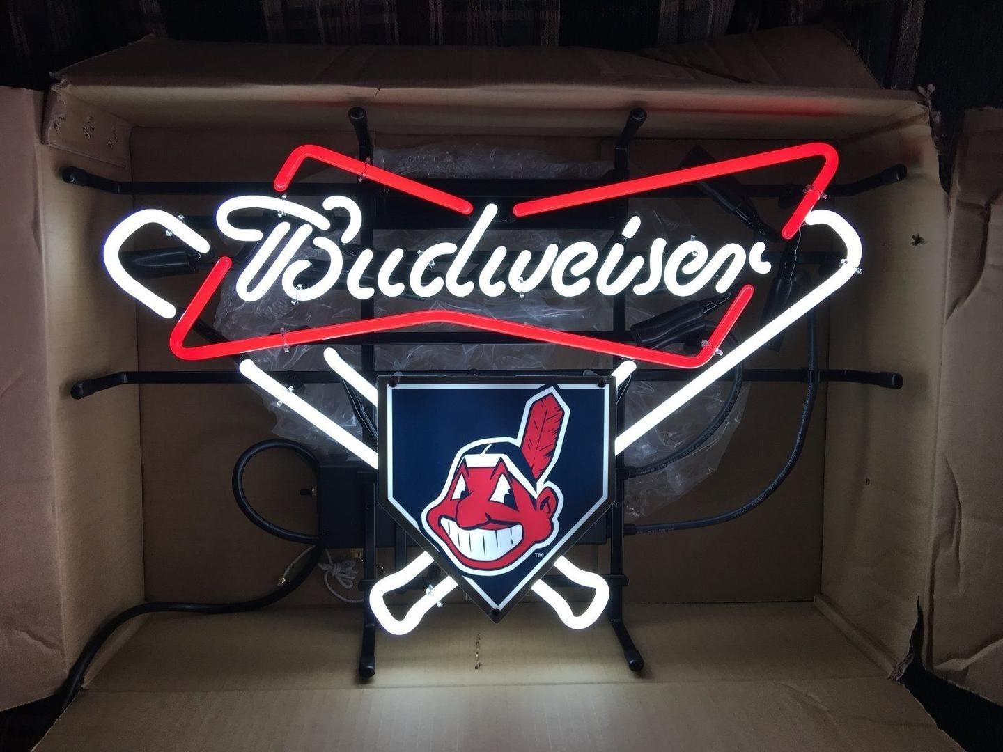 Cleveland Indians Chief Wahoo Beer 20\