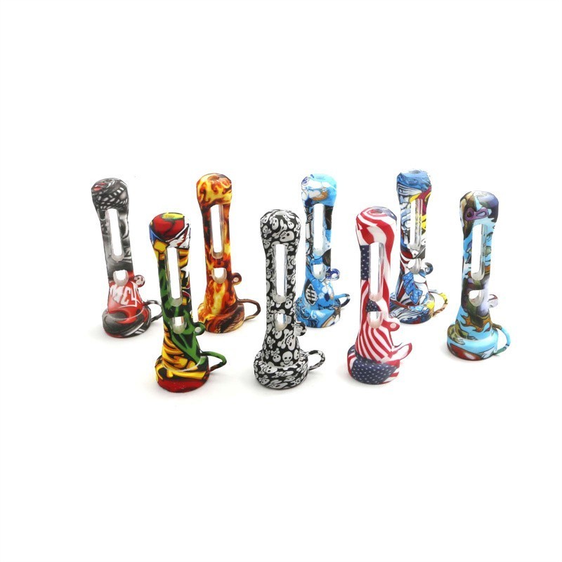 Random Print Silicone Hand Pipe with Cap, Portable and Durable Smoking Accessory
