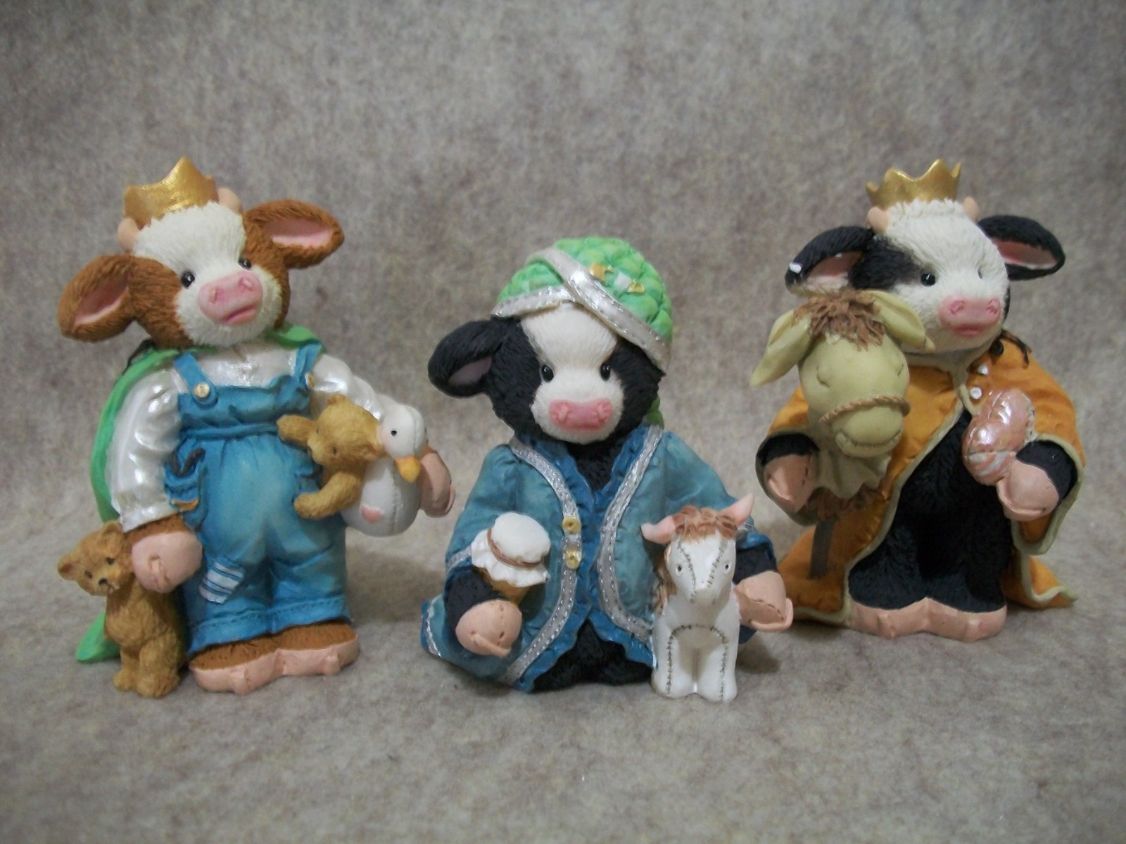 Three Wise Man - Nativity - Mary Moo Moo Cow Figurine