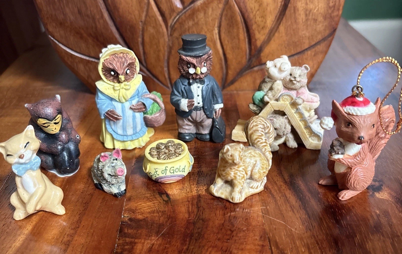 VTG J.C.Owl, Wade Whimsies, Enesco, Hagen Renaker & MORE - 9 Figurine Lot