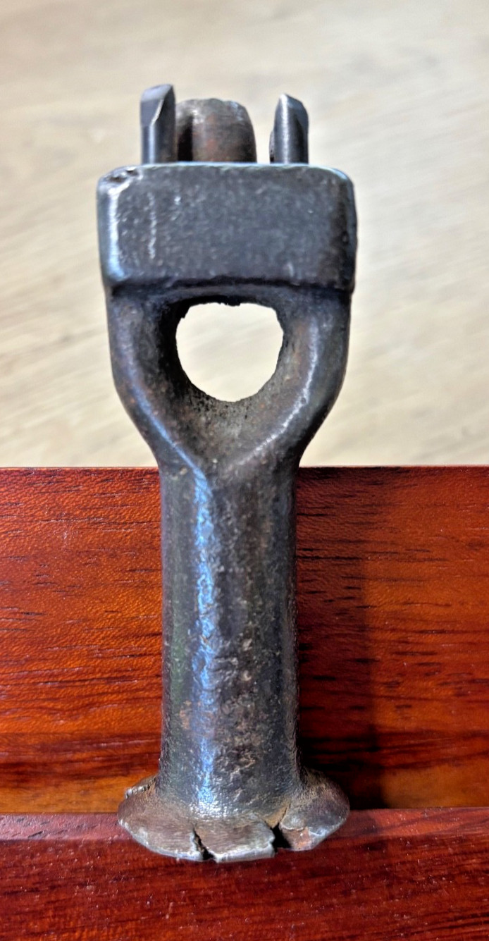 DOT Fastener United Carr Leather & Canvas Punch Tool #9951 for US Military Gear