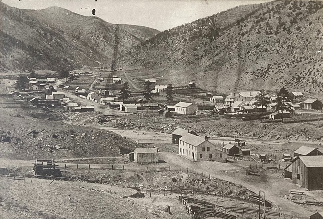 RARE Idaho Springs CO Gold Beveled Boudoir Photo C Marchington Mining Camp 1864