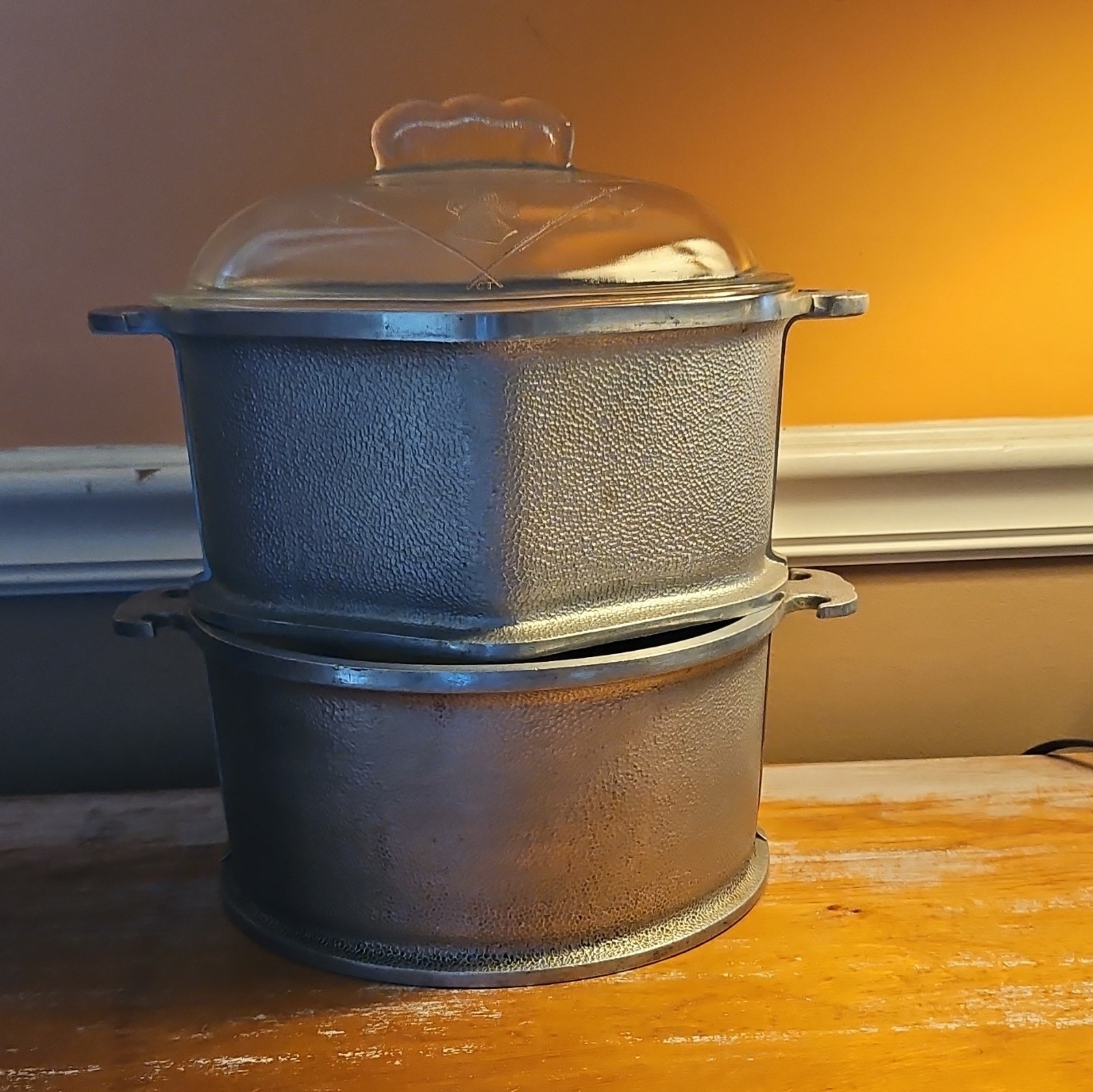 2 Guardian Service Aluminum Cooking Pot with 1 Lid