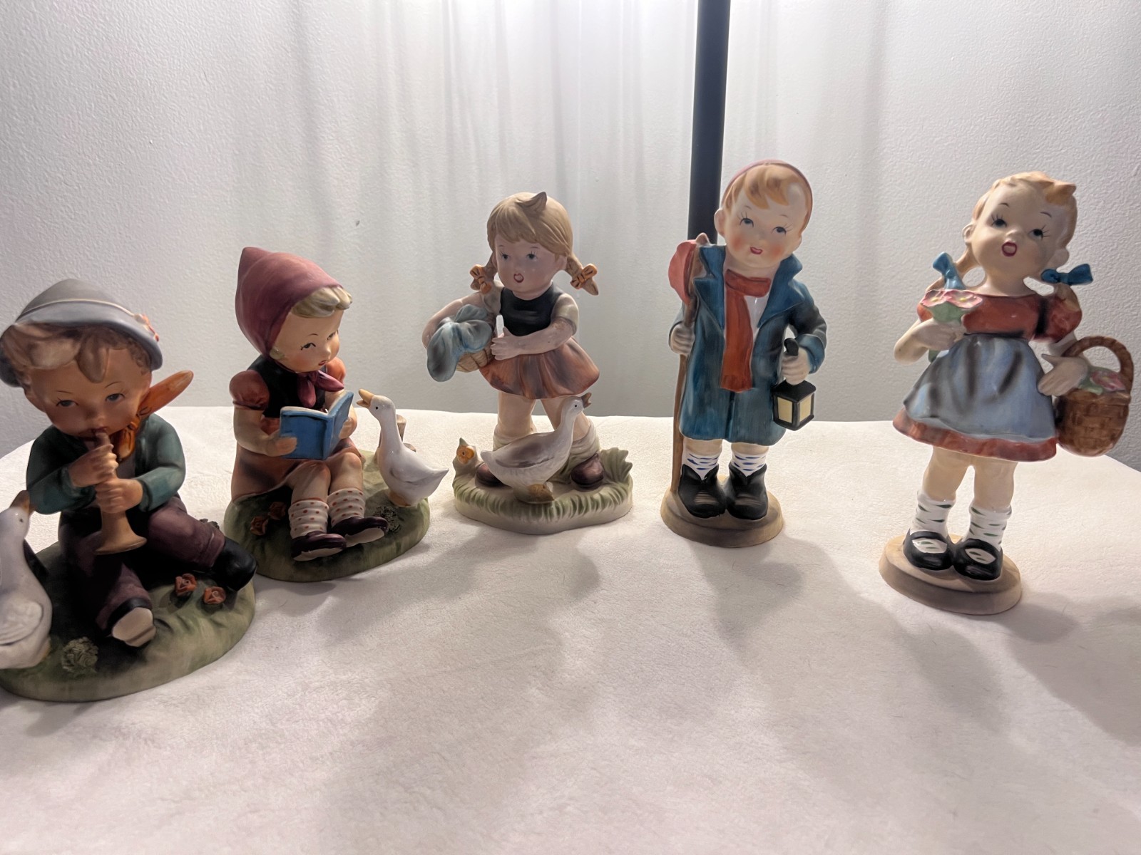 Vintage Erich Stauffer Arnart Porcelain Figurines Lot of 5 Boy Girl Geese 8”