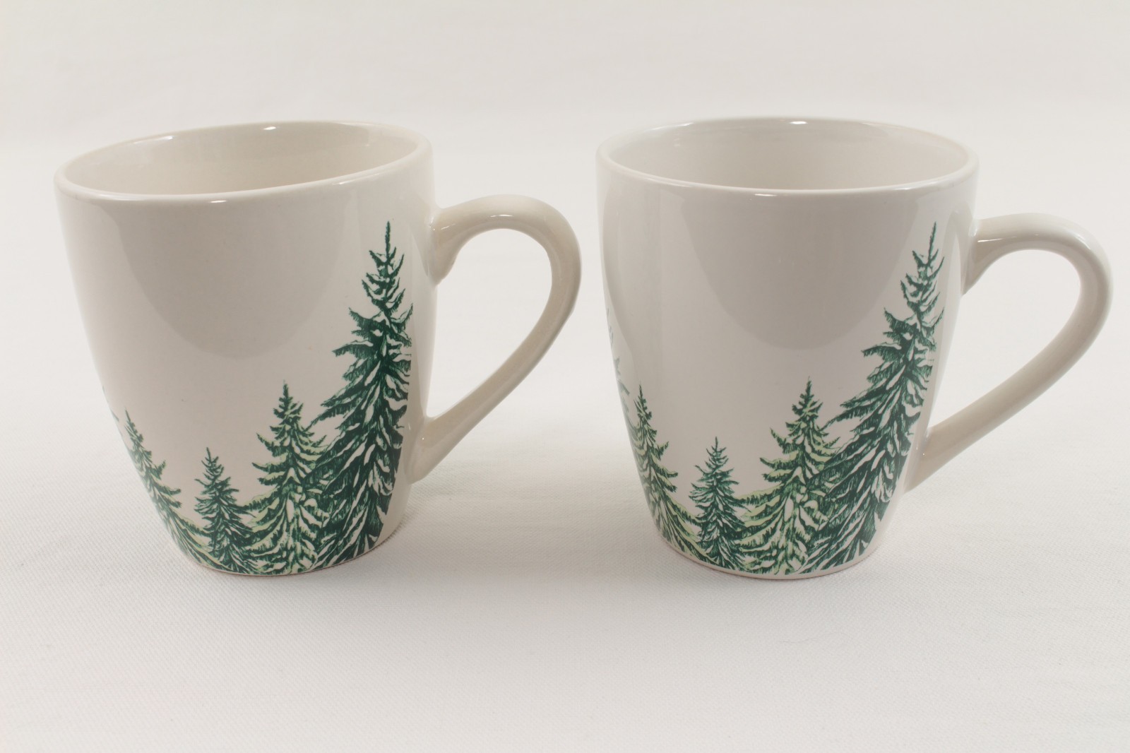 Royal Norfolk Seasonal Pine Tree Mugs New Winter Green Trees Evergreen Set of 2