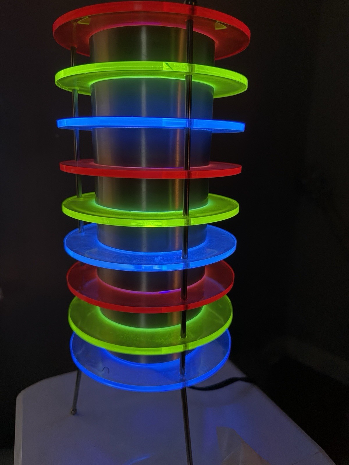 Vintage Spencer Time Tunnel Lucite Lamp Black Light Color Rings Lumisource 1990s