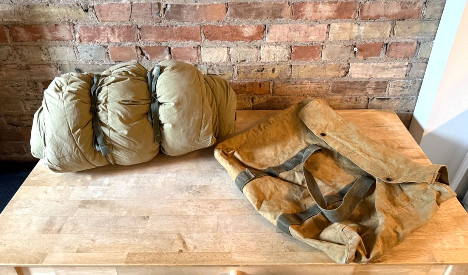 VTG 1959 U.S. Military M-49 Feather Filled Mummy Sleeping Bag w/Canvas Case