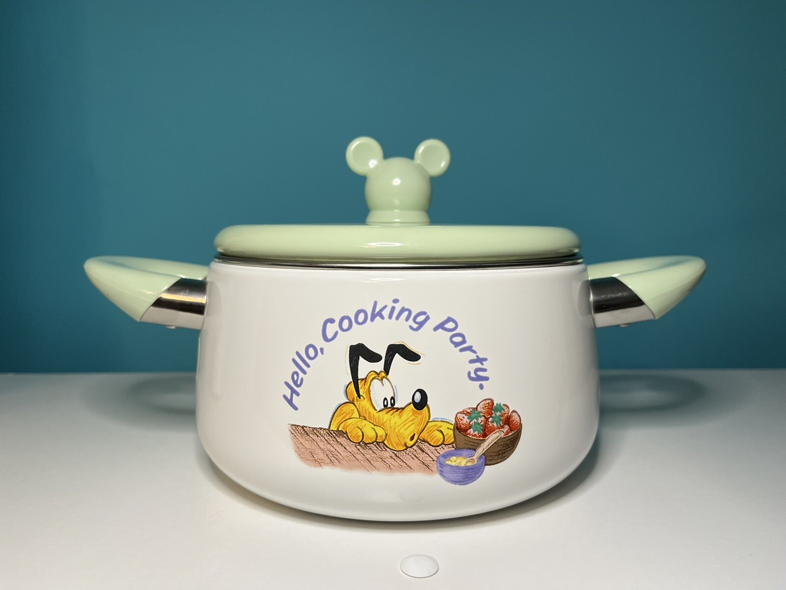 Disney X Zojirushi Mickey Mouse Enamel Pot Dish W Lid Japanese Vintage Rare
