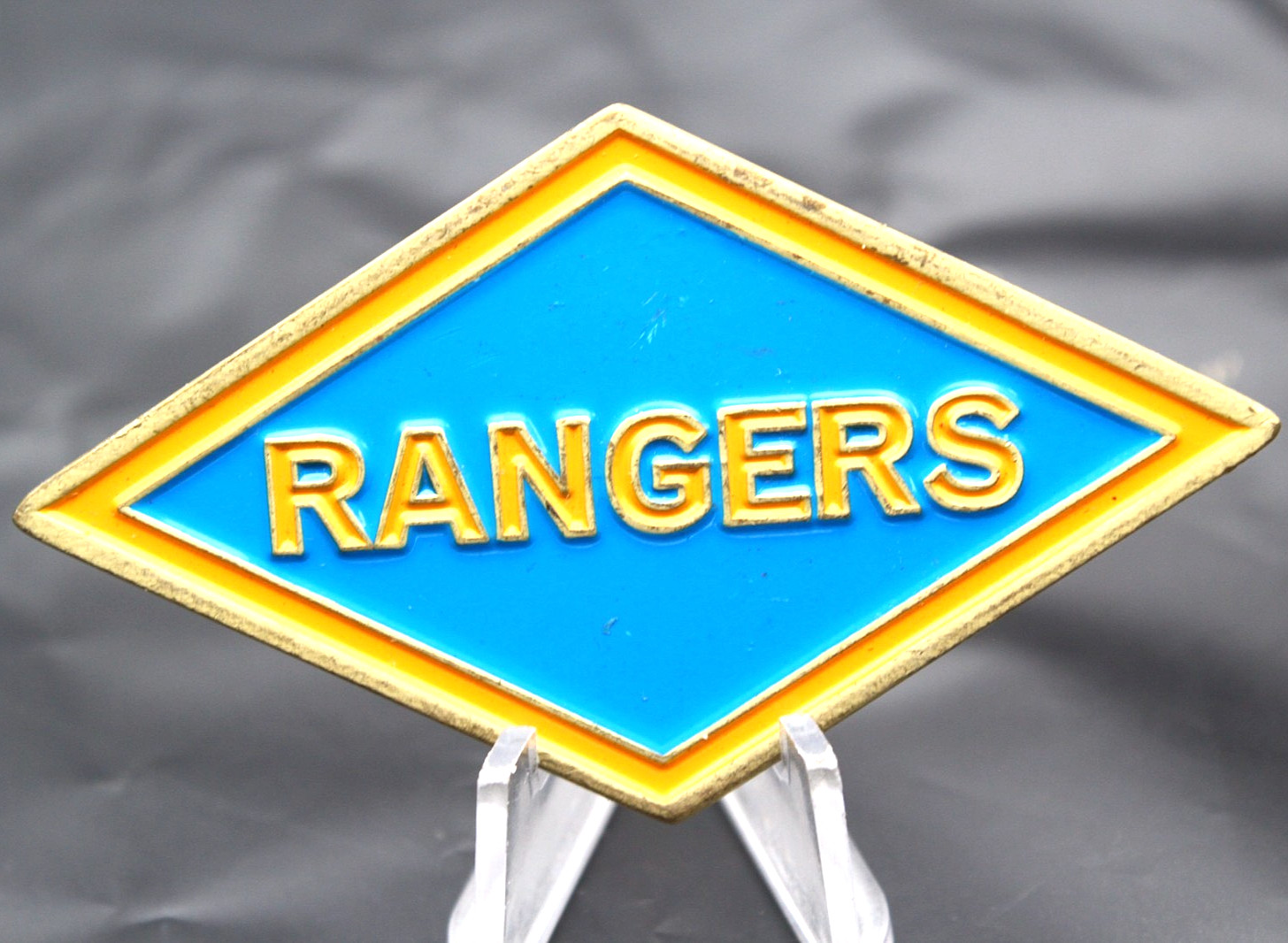 U.S. Army 2nd Ranger Battalion D-Day Normandy Diamond Challenge Coin 2.75 U.S. Army 2nd Ranger Battalion D-Day Normandy Diamond Challenge Coin 2.75