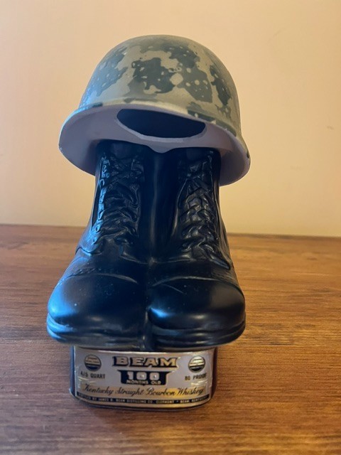 Vintage 1975 Jim Beam 