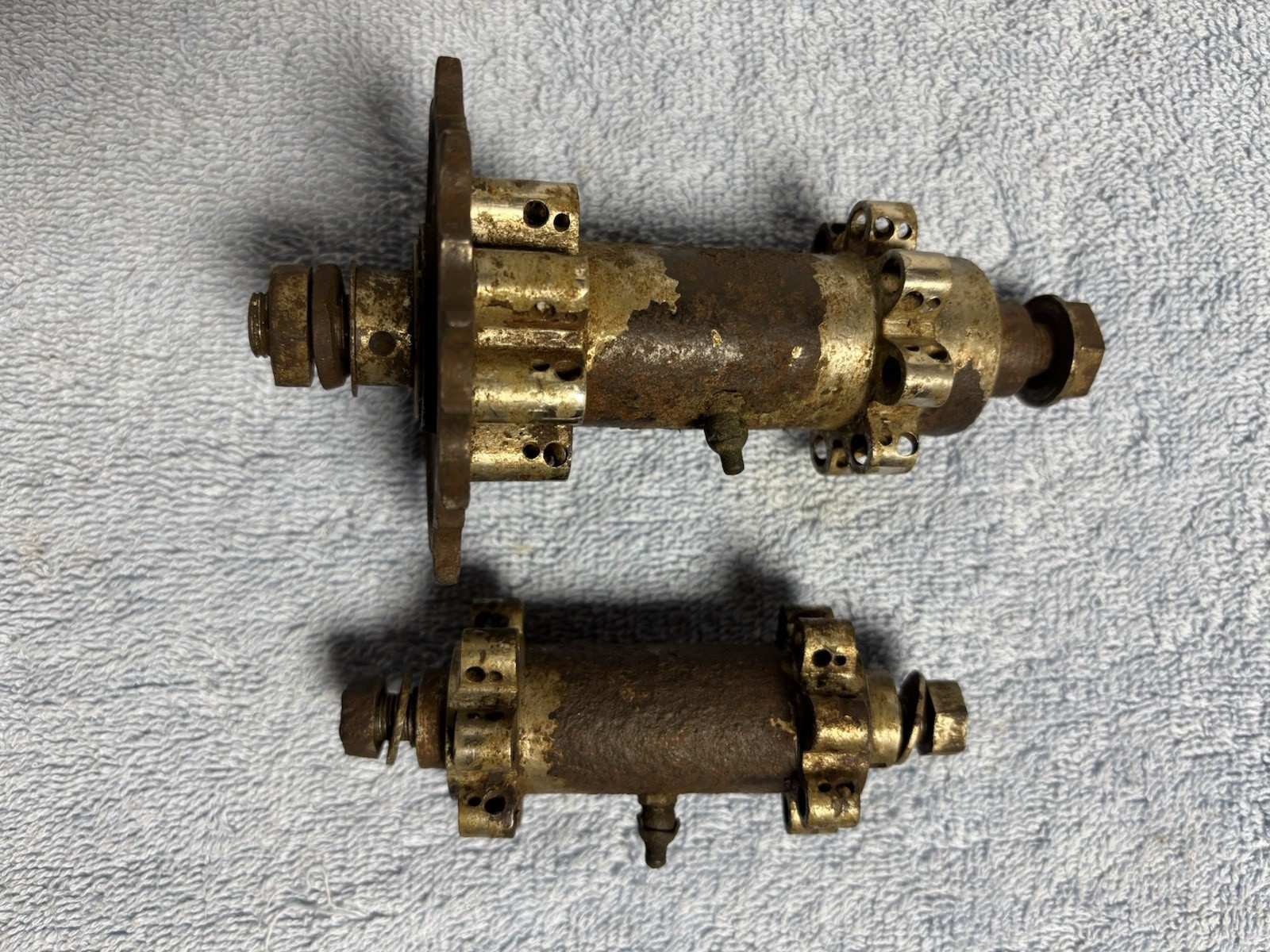 Antique 1890\'S Circa Straight Pull Fix Gear Rear 32 Hole / Front 28 Hole Hubs