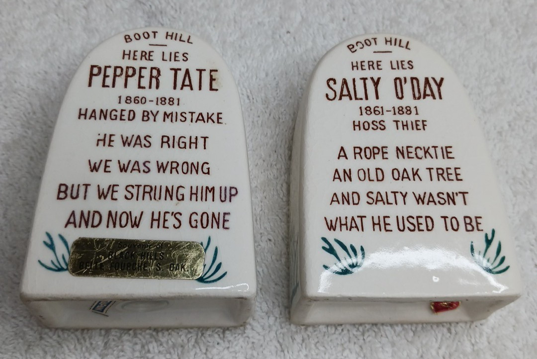 Ceramic Boot Hill Tombstone Novelty Salt & Pepper Shakers Set 2pc White