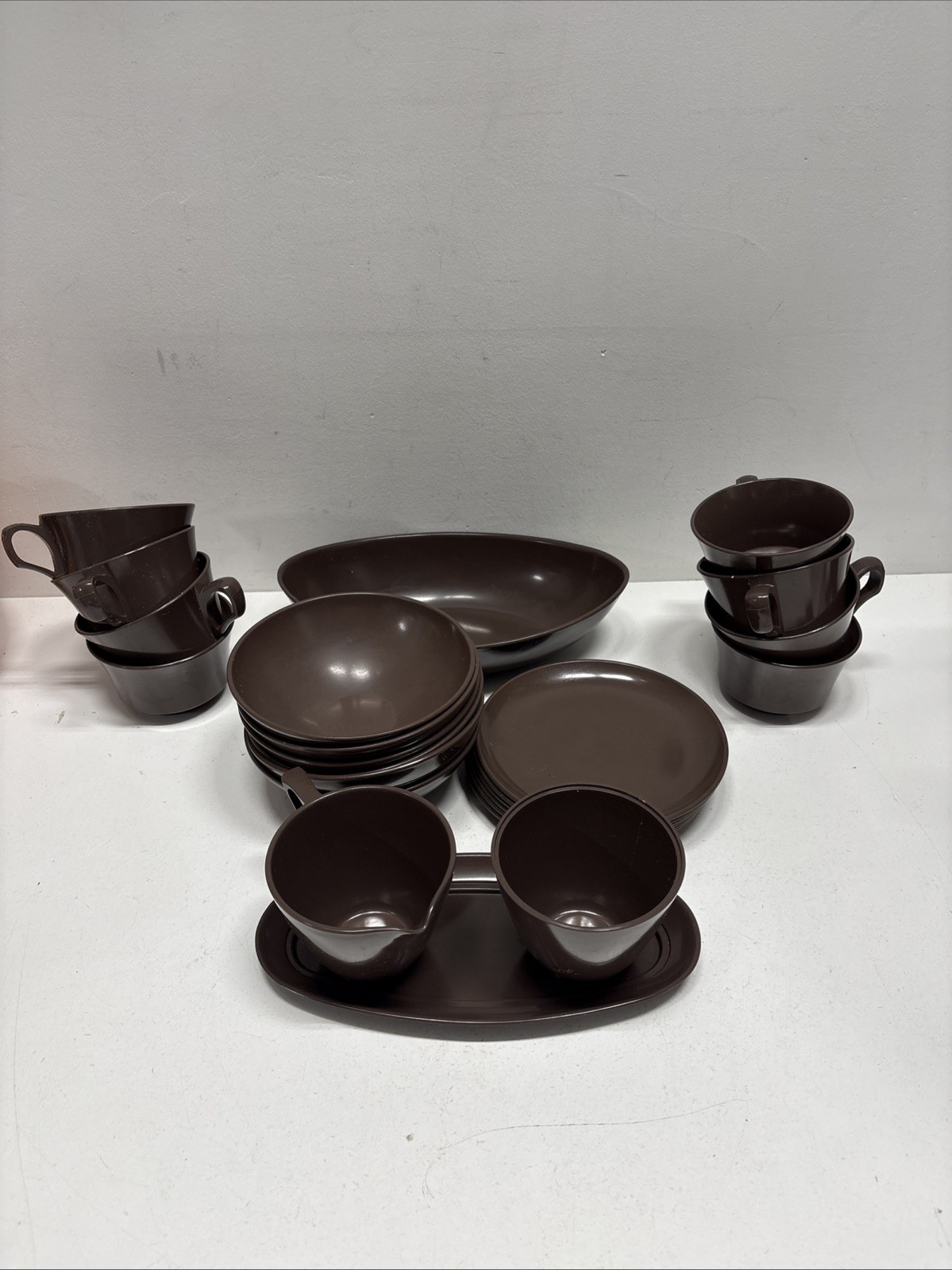 VTG Allied Chemical Brown Melamine Dinnerware Set 23 PC MCM Plates Bowls Cups