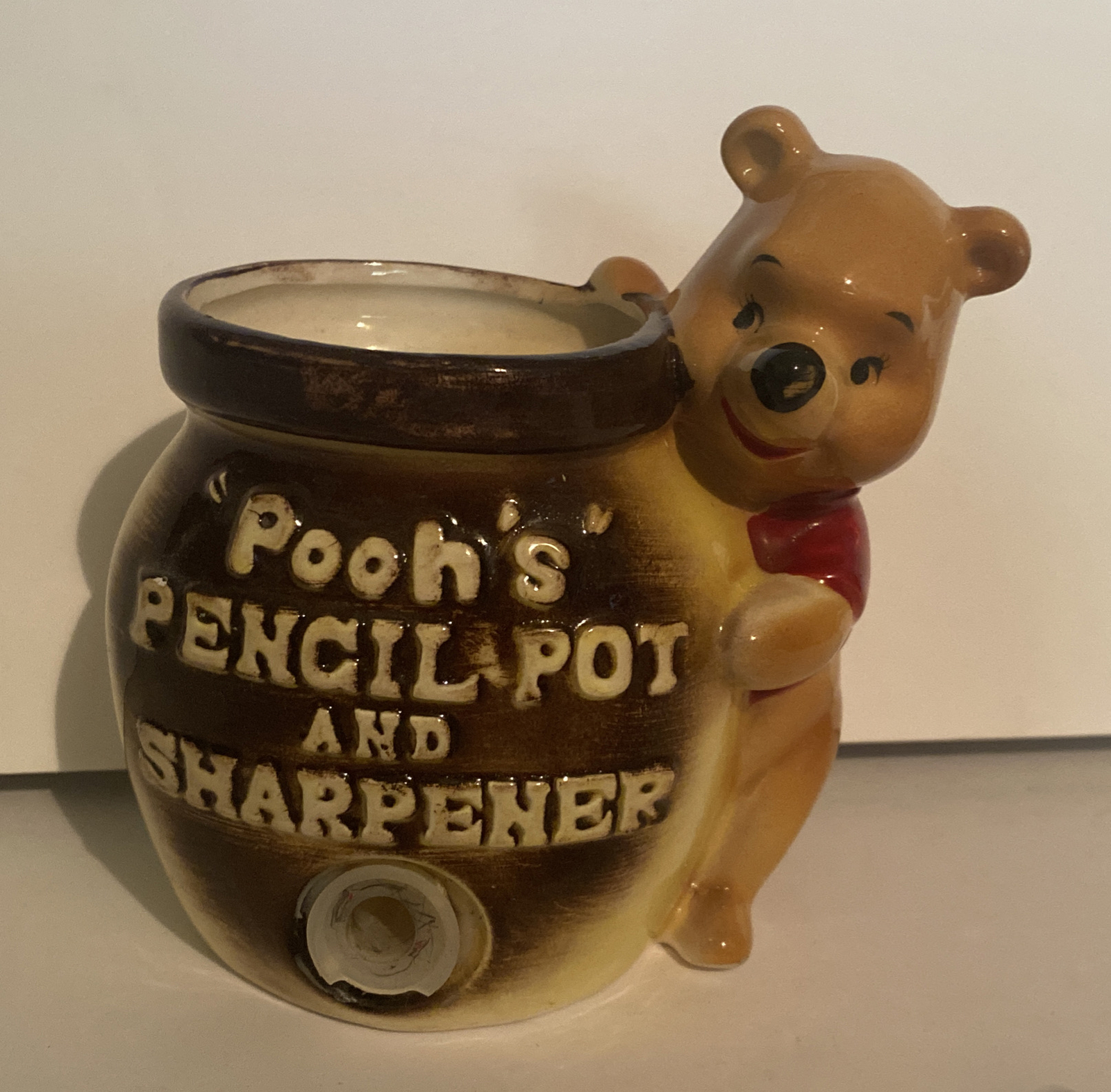 DISNEY VINTAGE WINNIE THE POOH 