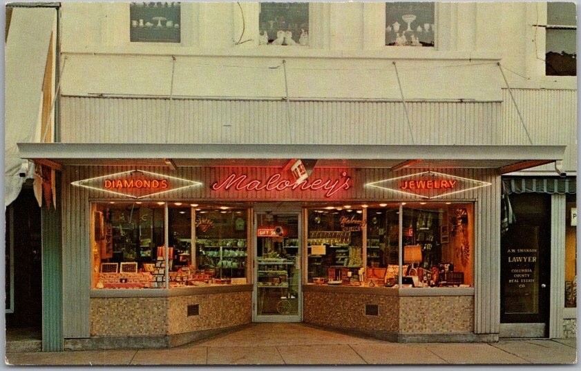 c1960s PORTAGE, Wisconsin Postcard MALONEY'S JEWELRY STORE / Street View UNUSED
