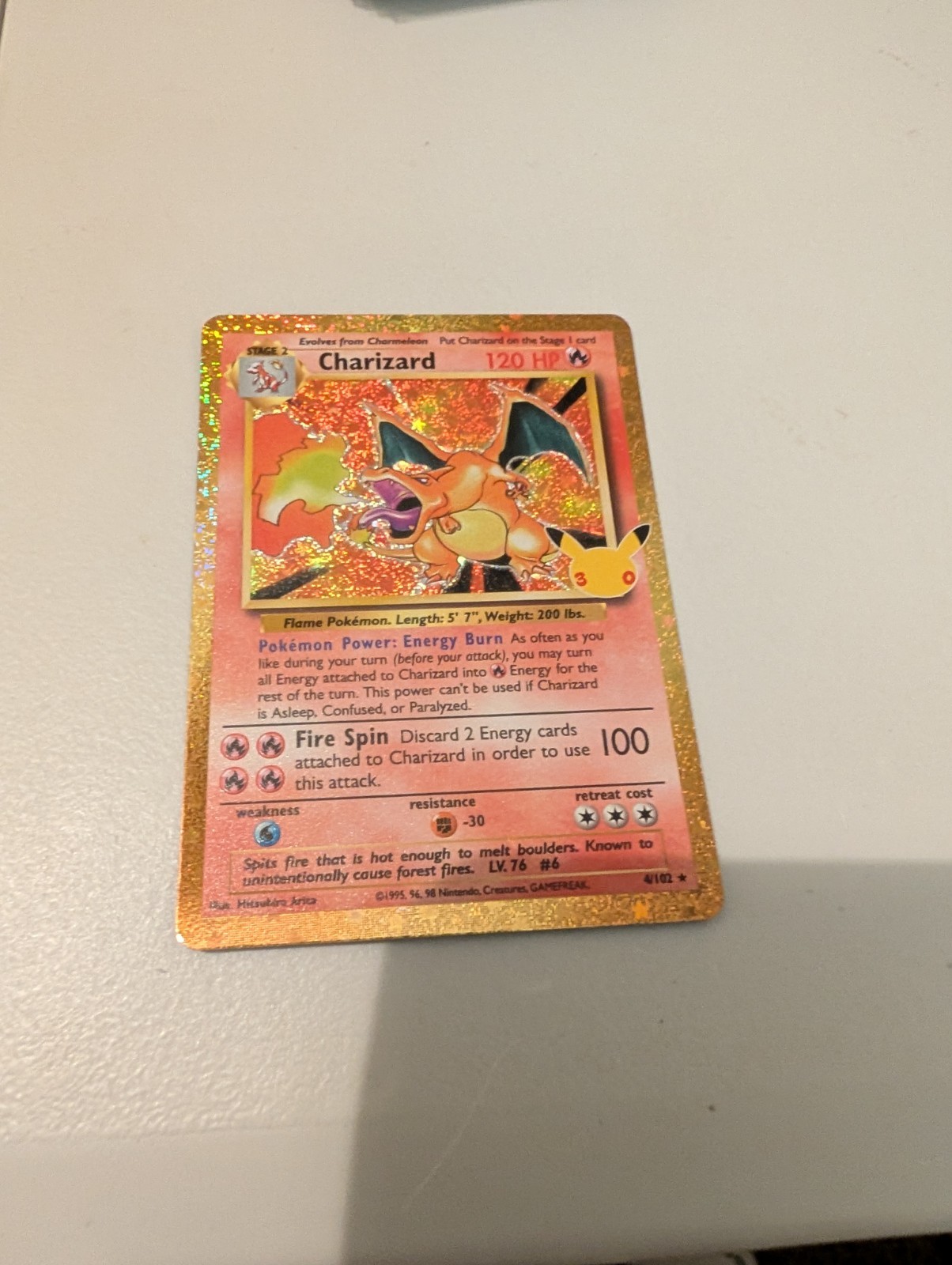 Pokemon 30th anniversary Gold Charizard 4/102 NM Pokemon 30th anniversary Gold Charizard 4/102 NM
