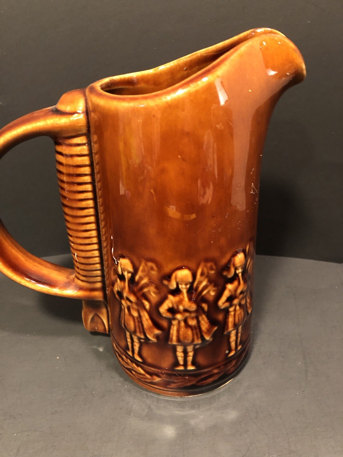Vintage Seagrams 100 Pipers Scotch Whisky Ceramic Pub Pitcher Advertising