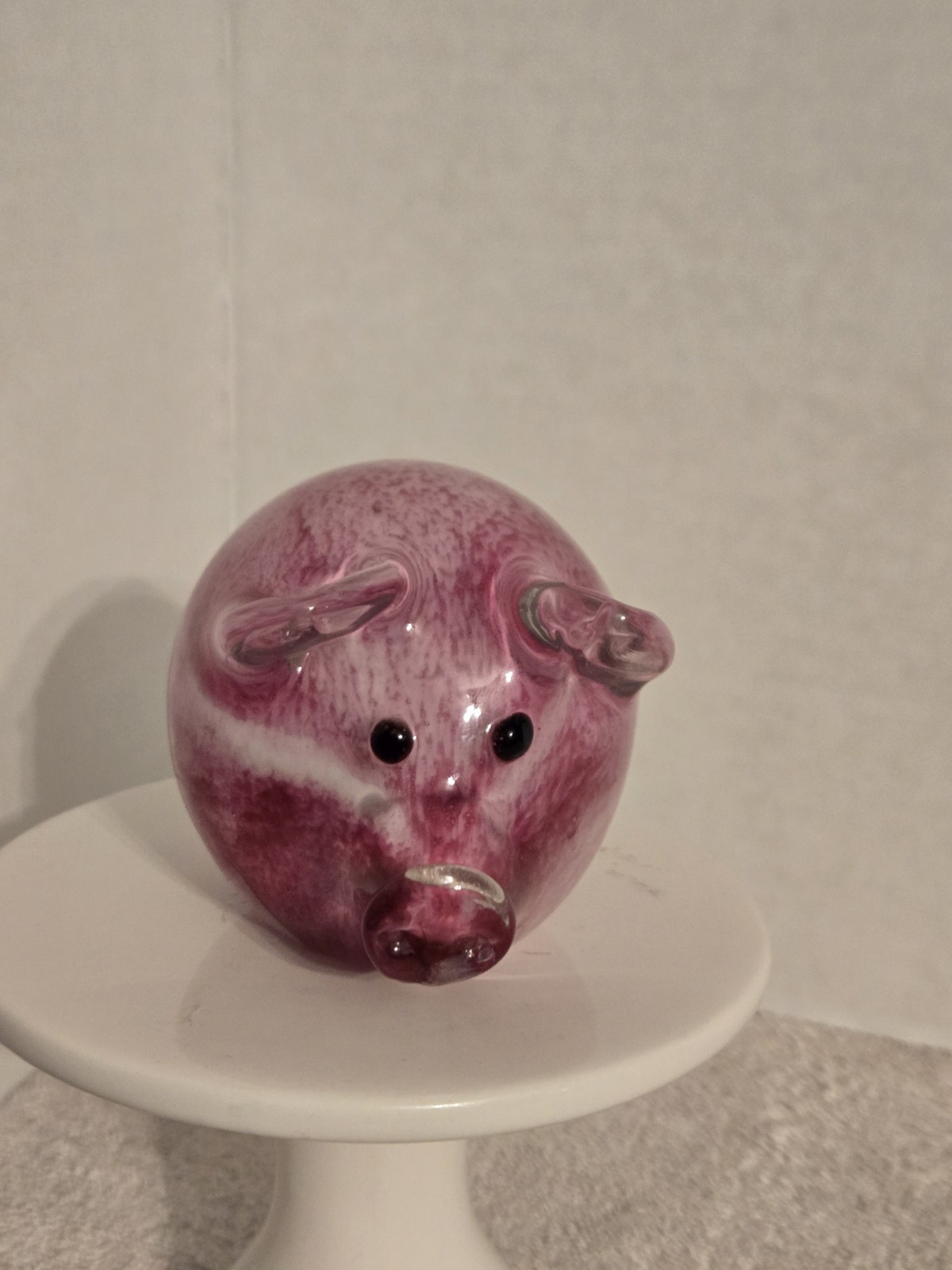Vintage Pink Handblown Pig Figurine/paper weight 