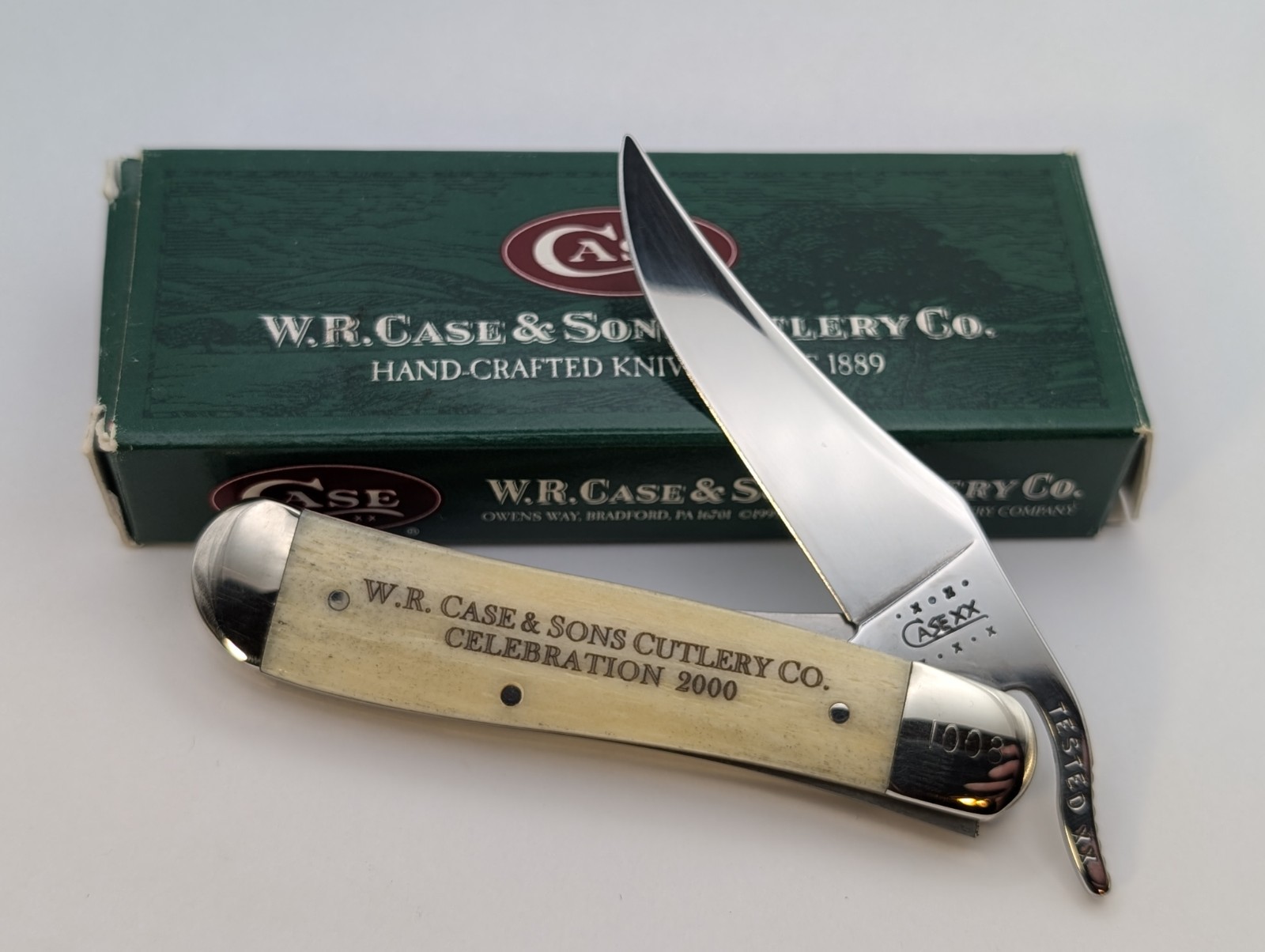 2000 Case XX Oatmeal Bone Celebration Russlock Knife