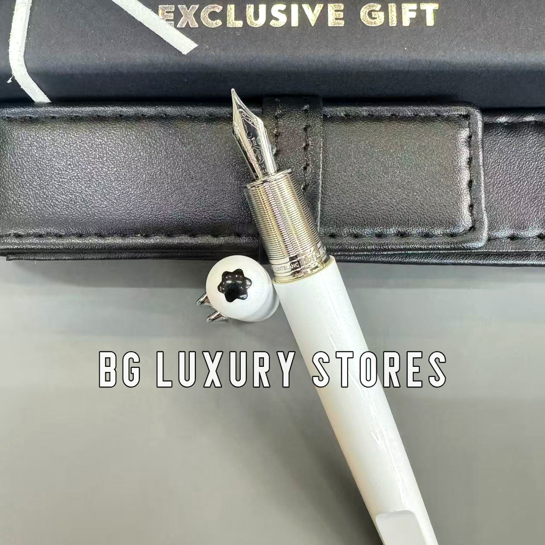MONTBLANC White Fountain Pen Silver Tone Trim w/ Leather Pouch & Gift MONTBLANC White Fountain Pen Silver Tone Trim w/ Leather Pouch & Gift