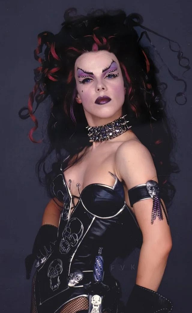 Debi Mazar in an 11 Debi Mazar in an 11