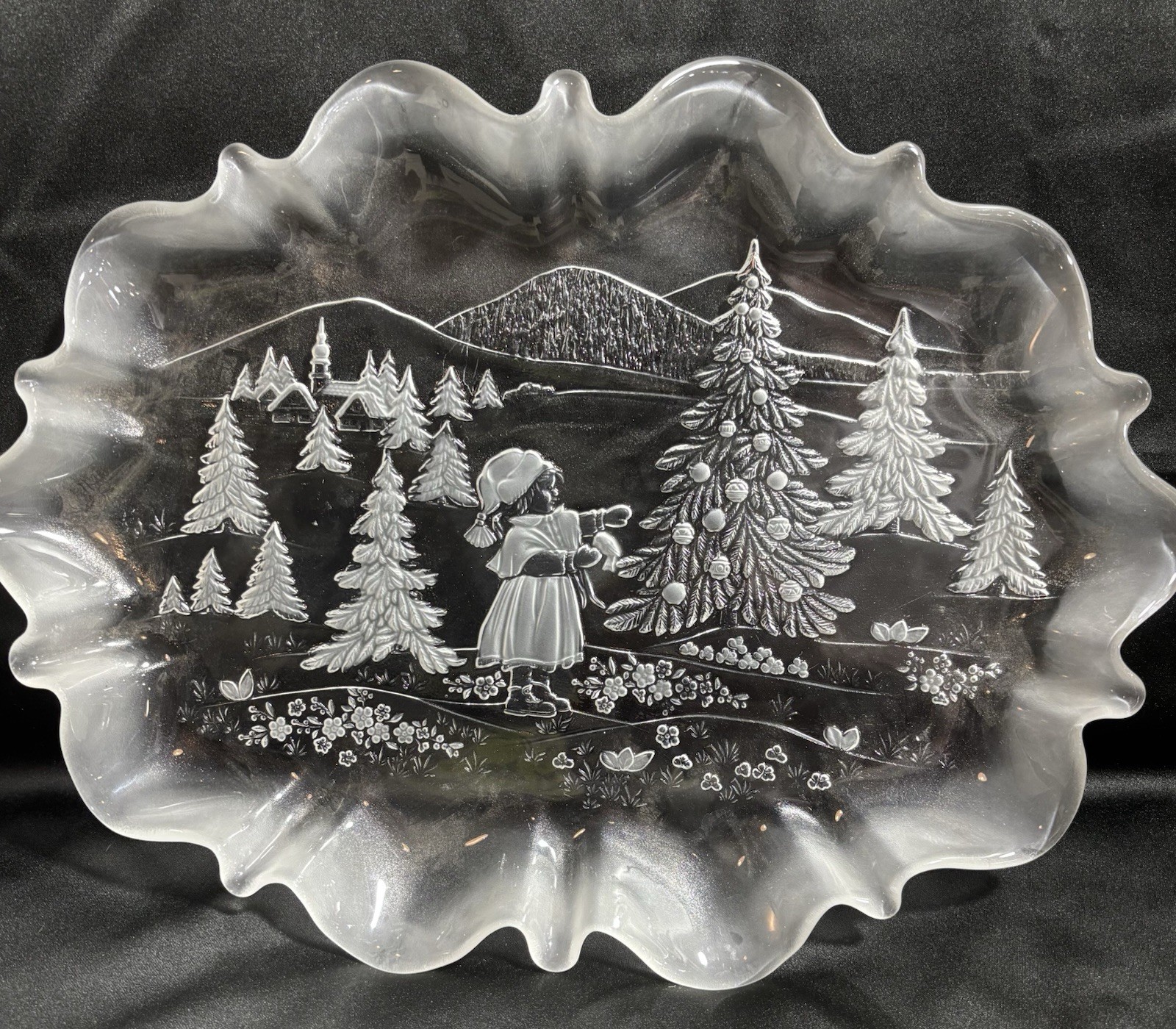 Vintage Mikasa Christmas Story 17-1/2”  Frosted Crystal Serving Platter