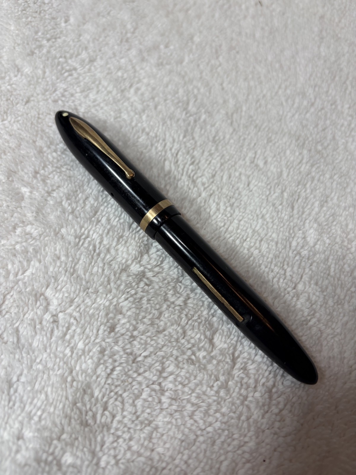 Vintage Sheaffer’s White Dot Fountain Pen Black w/Gold Trim 14k Nib