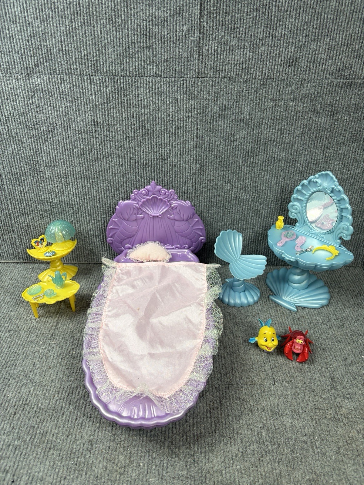Vintage 90s Mattel Disney Little Mermaid Ariel Bedroom Set Complete w/ Figures